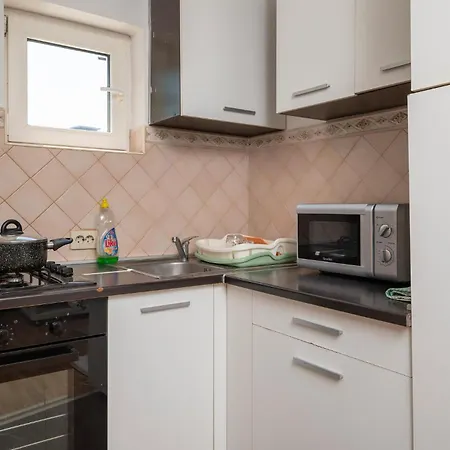 2 Bedroom In *