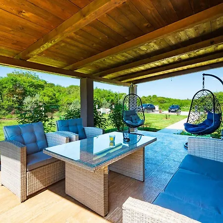 Casa vacanze 2 Bedroom In Pola